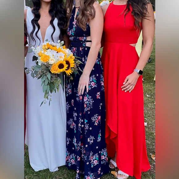 Ali & Jay Elegant High-Low Red Dress (Size Small) - Picture 11 of 11